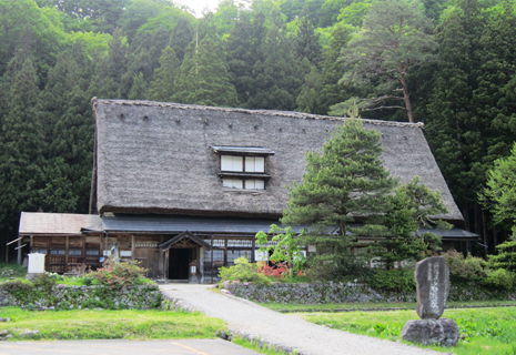 重要文化財岩瀬家住宅（五箇山赤尾）の写真